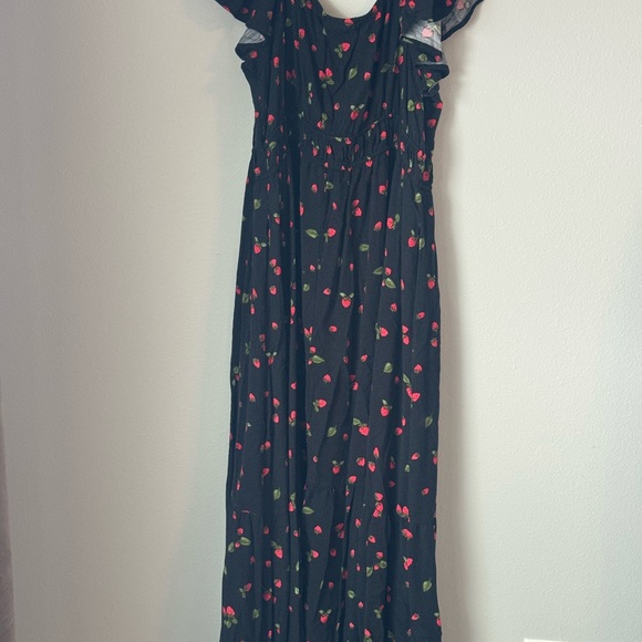 Black Dress with Strawberry Print and Milkmaid bust - Picture 4 of 4